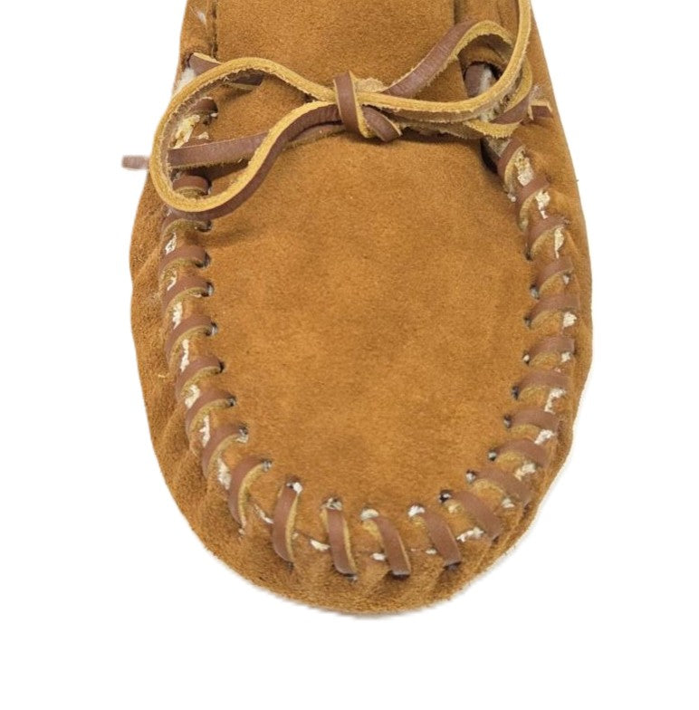 MINNETONKA -MEN'S PILE LINED SOFTSOLE
